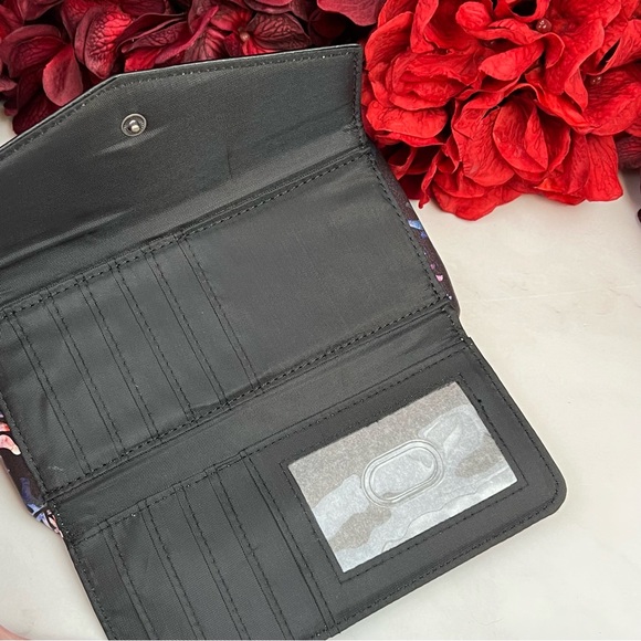 Supernatural Black and Purple Pentagram Clutch Wallet - Picture 9 of 15